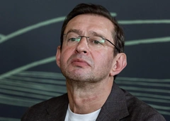 Константин Хабенский опроверг информацию о госпитализации и серьезных проблемах с сердцем