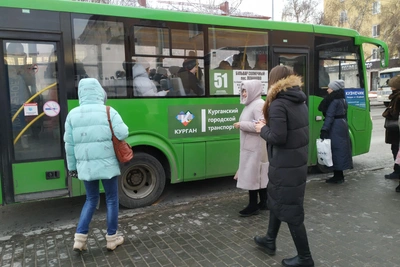 Шумков осудил перевозчиков Кургана за старые ПАЗы