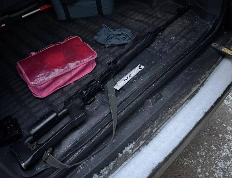 «Приревновал к другу детства»: в СК рассказали подробности стрельбы в многоквартирном доме в Красно…