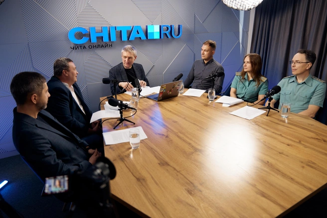 Фото с заседания экспертного клуба CHITA.RU | Источник: Татьяна Останкова