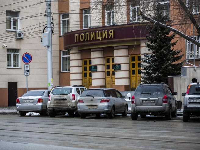 С задержанными проводятся следственные мероприятия | Источник: Густаво Зырянов / NGS.ru