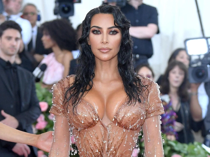 Мокрый эффект: как сделать wet look без жирного финиша | marieclaire.ru
