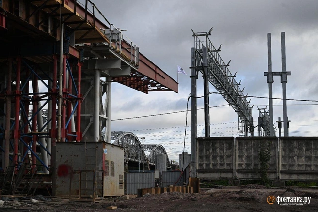 Новый Цимбалинский становится настоящим мостом | Источник: Андрей Бок / «Фонтанка.ру»