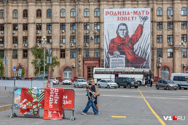 Не было на выступлении и современных образцов военной техники | Источник: Константин Завриков / V1.RU