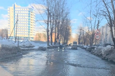 Огромные лужи в Академгородке: причина названа