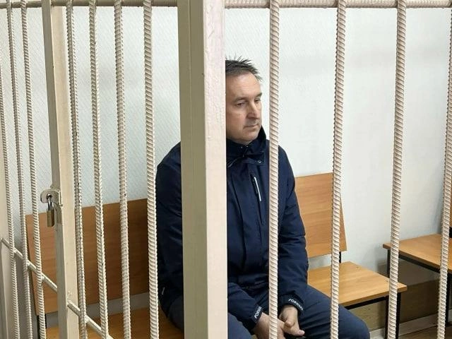 Евгения Артюхова подозревают в мошенничестве | Источник: Суды общей юрисдикции Новосибирской области / vk.ru