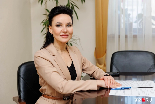 Не только ведь на вопросы журналистов отвечать | Источник: Ирина Шарова / 72.RU