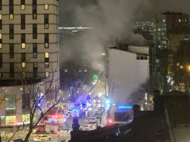 Пожар произошел в жилом доме на Лесной улице в центре Москвы | Источник: Тверской Live / T.me