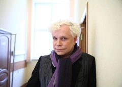 Друзья, поздравившие перенесшего инсульт Бориса Моисеева, показали его фото с дня рождения