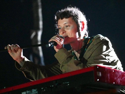 Сам себя похоронил, сжег паспорт и покаялся перед Патриархом. «Навечно молодой» и опозоренный Шарлот