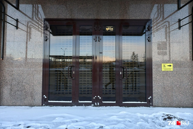 Один вход уже закрыли окончательно | Источник: Наталья Лапцевич 