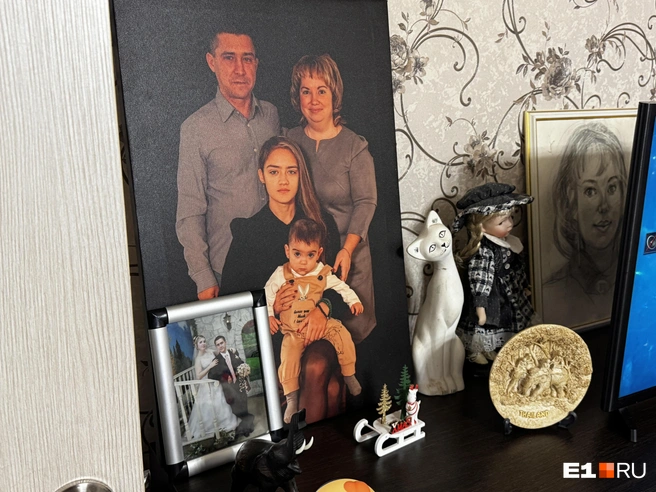 Вот и вся семья Шумковых. Как им можно помочь, мы написали выше | Источник: Кирилл Кушнов / E1.RU
