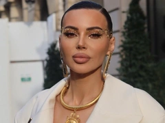 Вместо обручального кольца — платье-вамп: Самойлова открывает новую эру соблазнительности