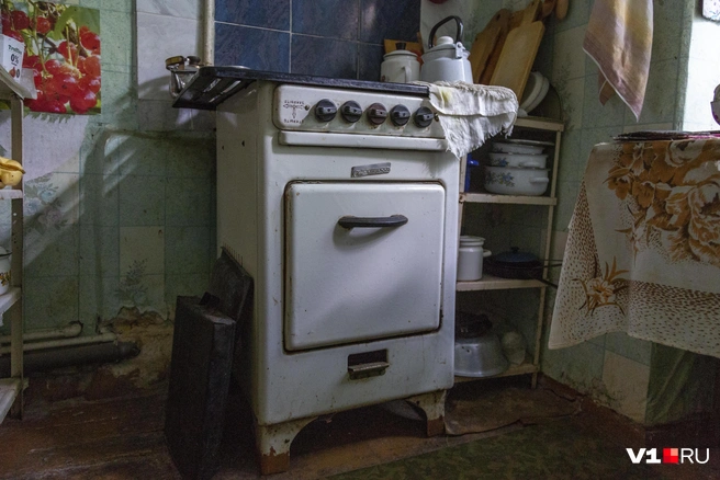 Газовая плита «Сталинград». Таких сейчас больше не выпускают | Источник: Константин Завриков / V1.RU