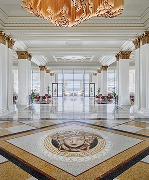 Торжественное открытие отеля Palazzo Versace Dubai