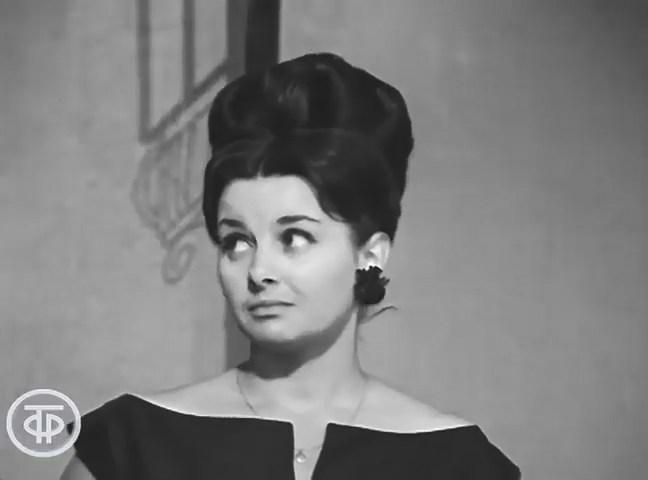 Умерла пани Зося из «Кабачка „13 стульев“» — Валентине Шарыкиной было 85 лет Умерла пани Зося из «Кабачка „13 стульев“» — Валентине Шарыкиной было 85 лет