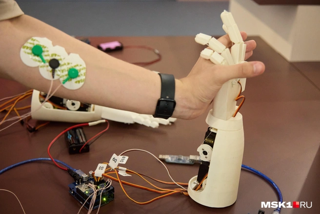 Искусственный интеллект заменит большинство профессий в ближайшем будущем, полагает Билл Гейтс | Источник: Дмитрий Толстошеев / MSK1.RU