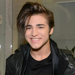 Рома Желудь: как сейчас выглядит и чем занимается видеоблогер и участник шоу «Звёзды под капельницей»