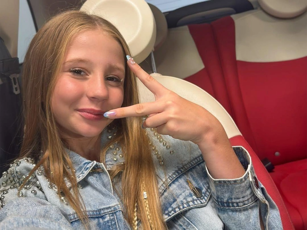 Ника Стрижакпен жыныстық қатынас Бисексуалды оргиялар және белдіктегі порно видеолар