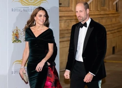 Кейт Миддлтон в изумрудном бархате открывает праздничный сезон самых торжественных образов