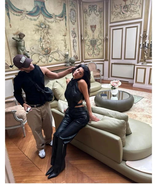 Хесус Герреро стилист  | Источник: Kylie Jenner