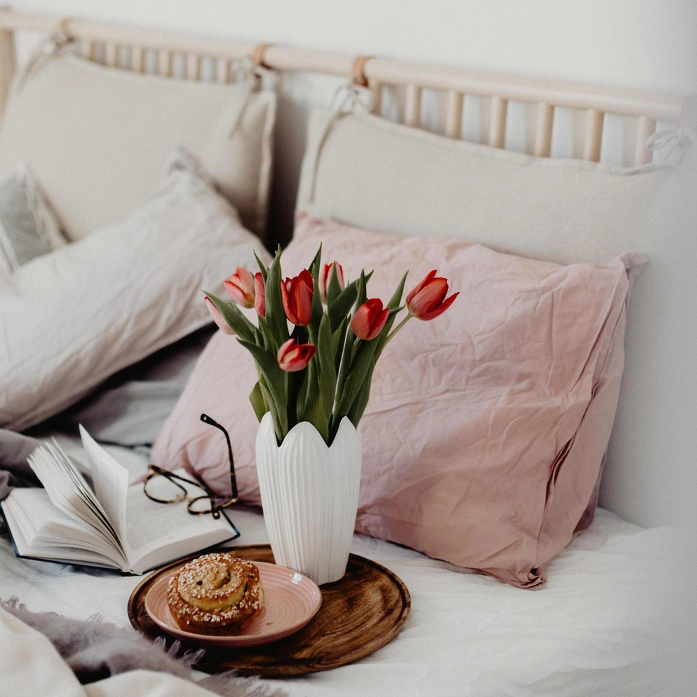 Весенний шопинг: текстиль в нежных оттенках | Источник: Ellie Ellien/Unsplash