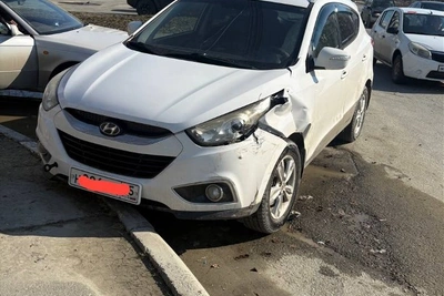 Водитель скрылся после ДТП с Hyundai в Южно-Сахалинске