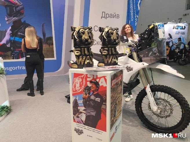 Также были представлены награды Алексея | Источник: Игорь Мещанев / MSK1.RU