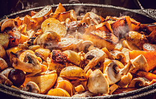 Рецепт жареных грибов с картошкой — от этого ужина невозможно оторваться