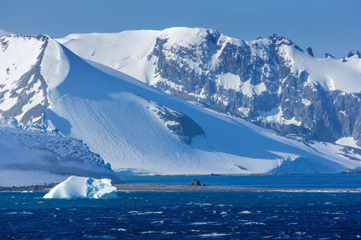 Самый тревожный объект Антарктики: что прямо сейчас происходит с «ледником судного дня»?