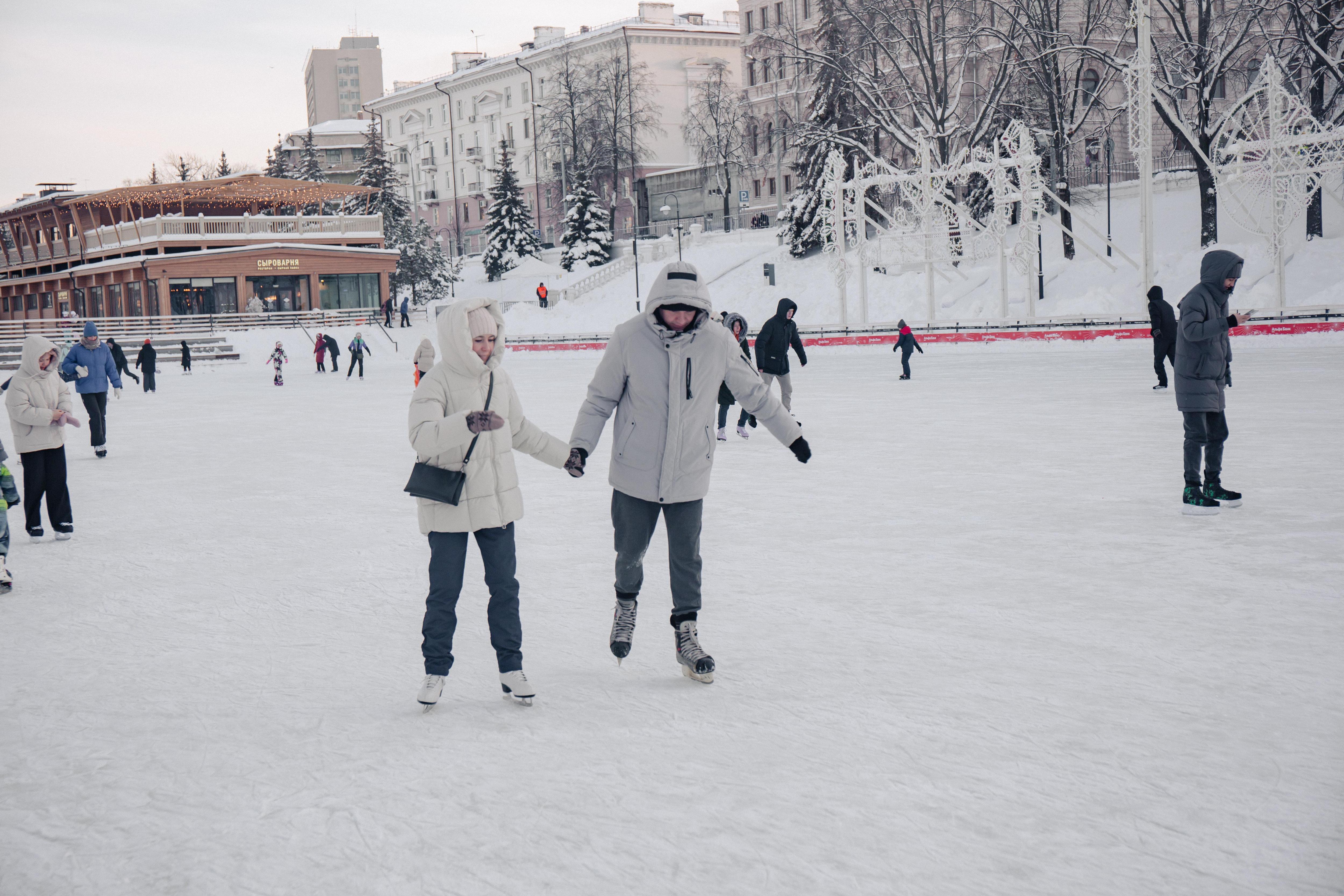 Ледовые дворцы, открытые площадки и хоккейные коробки. Рассказываем, как и где будут работать катки в Казани этой зимой