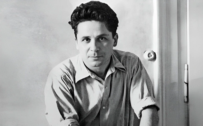 Захариадис был ярым «сталинистом». Он даже назвал своих сыновей в честь Сталина и Кирова | Источник: wikipedia.org