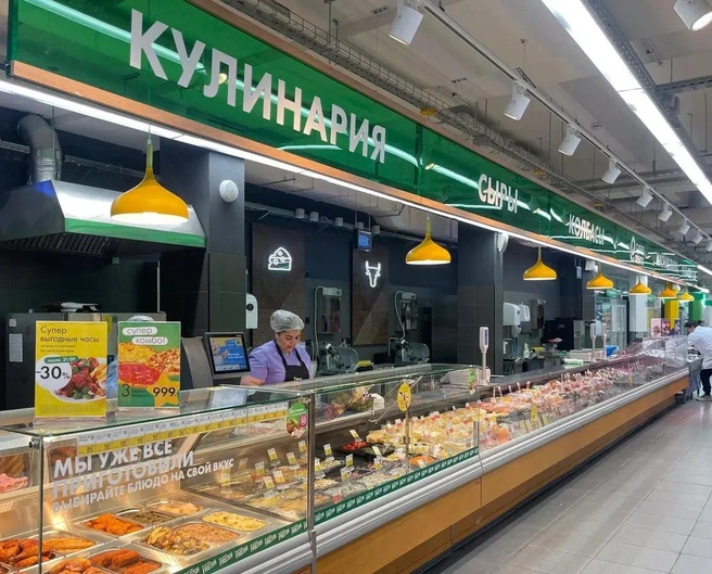 Представители «Ленты» оценили готовую еду в точках «Молния — Spar» и пообещали развивать это направление | Источник: компания «Лента»