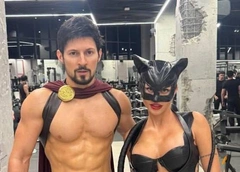 Дуров в образе гладиатора, дочь Бородиной в шрамах, Жужа в крошечном комбинезоне и с рожками: звезды отметили Хэллоуин