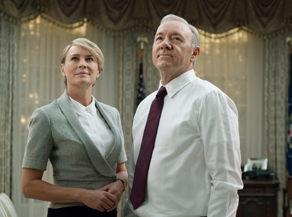 Робин Райт и Кевин Спейси в сериале "Карточный домик" | marieclaire.ru