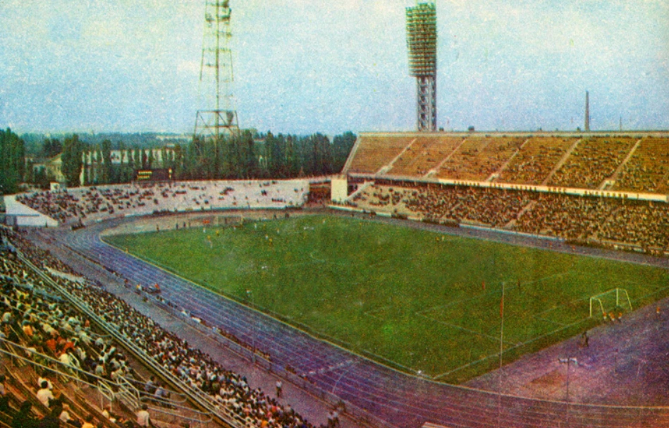 Стадион «Кубань» | Источник: Фото А.&nbsp;Н.&nbsp;Зотова, «Гостеприимный Краснодар», 1983 год