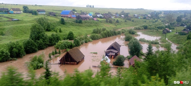 Поселок Большой Сарс | Источник: Читатель 59.RU