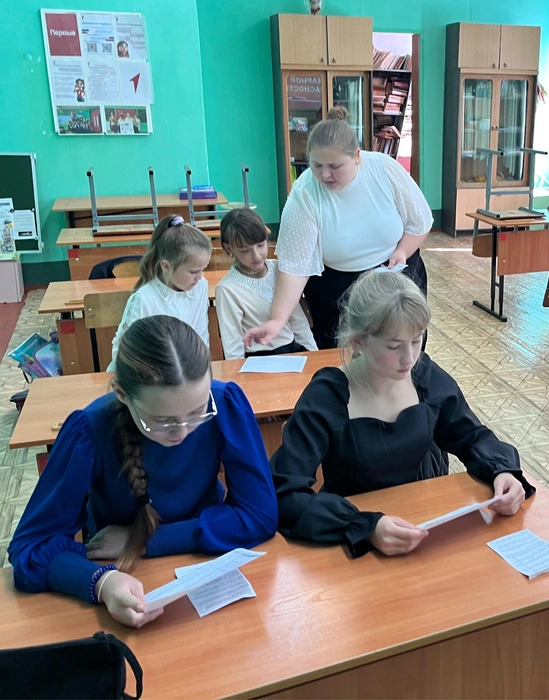 Валентина со школьной скамьи мечтала быть учителем | Источник: Новинская НОШ