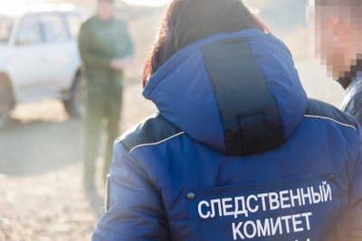 Возбуждено дело после схода наледи на несовершеннолетнего