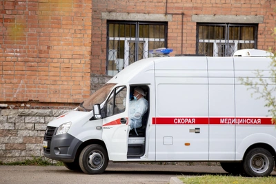 Пострадавших при атаке БПЛА стало трое