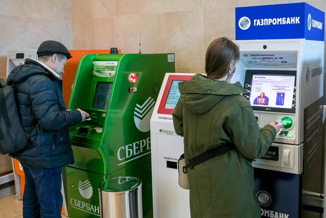 Безработица и уровень бедности, по данным властей, сократились | Источник: Артем Ленц / NGS24.RU