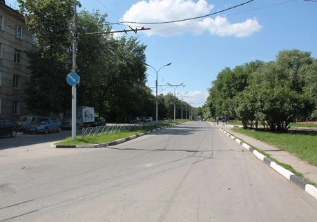 На улице Братиславской на 2 месяца изменится движение | ya62.ru
