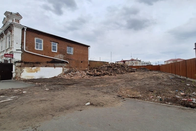 Остатки флигеля Калининой снесли в Кургане