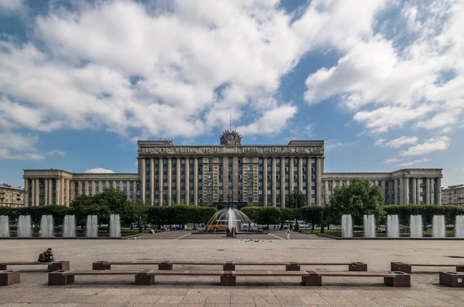 В новом лекционном цикле расскажут, как Петроград становился Ленинградом. Вход свободный | Источник: Википедия