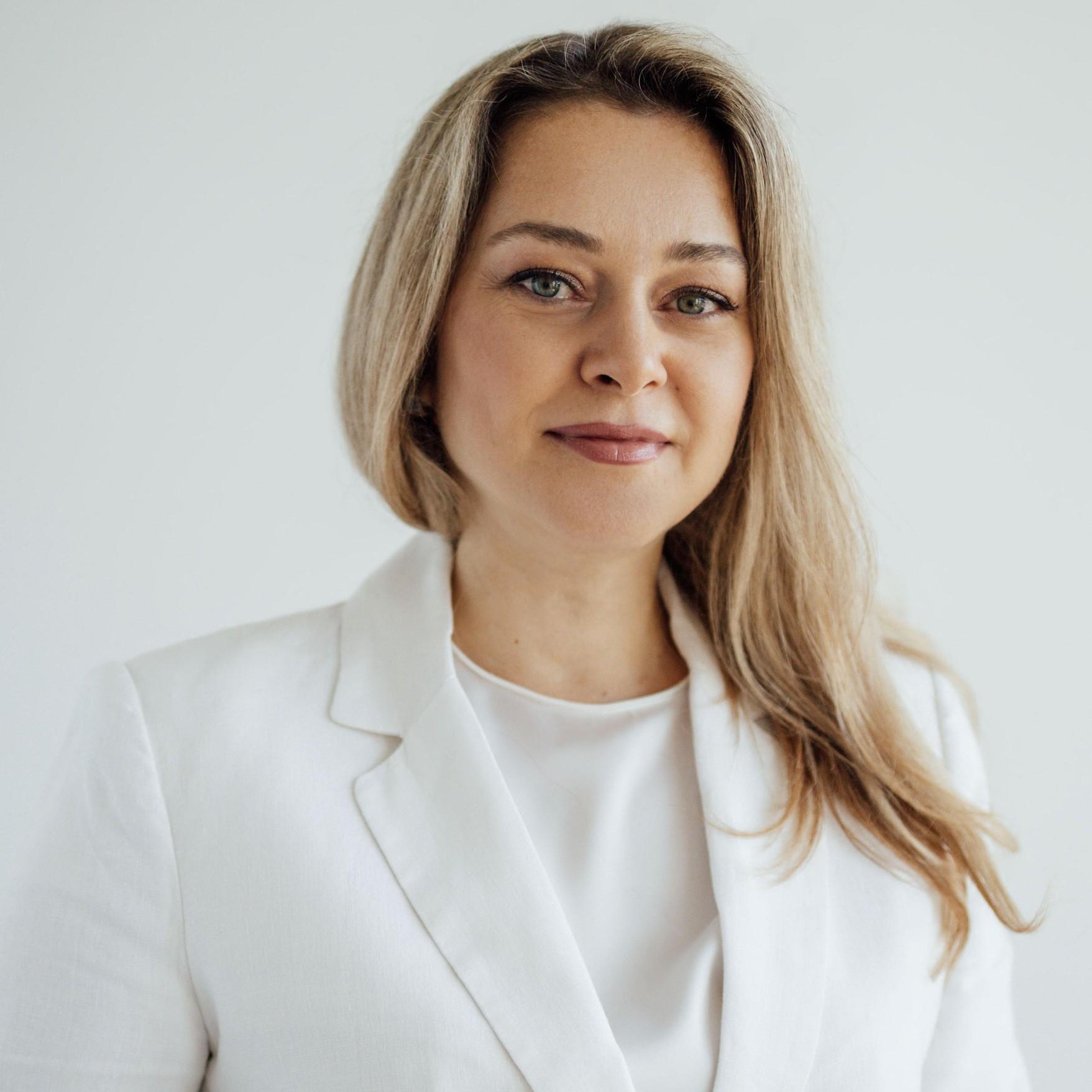 <p>Елена Сущенко</p>