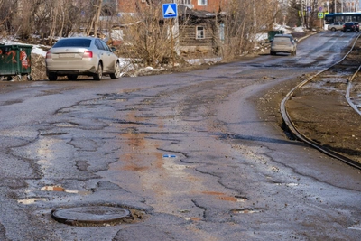Подрядчик вернет 6 млн за незаконный ремонт дорог