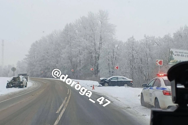 Два человека пострадали в лобовом ДТП на «Нарве». Последствия — на фото  | Источник: Дорожный Контроль СПб | ЛО