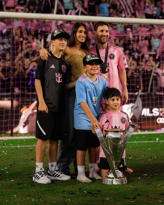 Месси с семьей | Источник: пресс-служба ФК «Интер Майами»