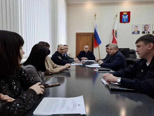 Глава района решил ввести режим ЧС из-за последствий непогоды | Источник: Алексей Янин / Telegram