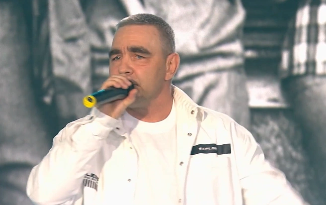 Новосибирец спел авторскую песню | Источник: smotrim, Россия-1